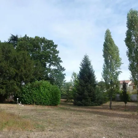 Casa di campagna Paisible Avec Jardins Privatifs à Cognac, Proche Des Sentiers De Randonnée, Animaux Acceptés - Fr-1-653-178
