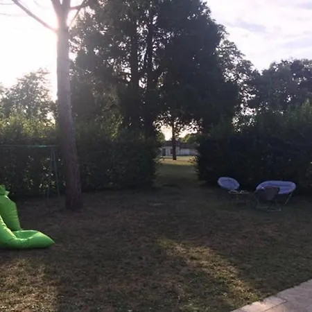 Séjour à la campagne Paisible Avec Jardins Privatifs à Cognac, Proche Des Sentiers De Randonnée, Animaux Acceptés - Fr-1-653-178 *
